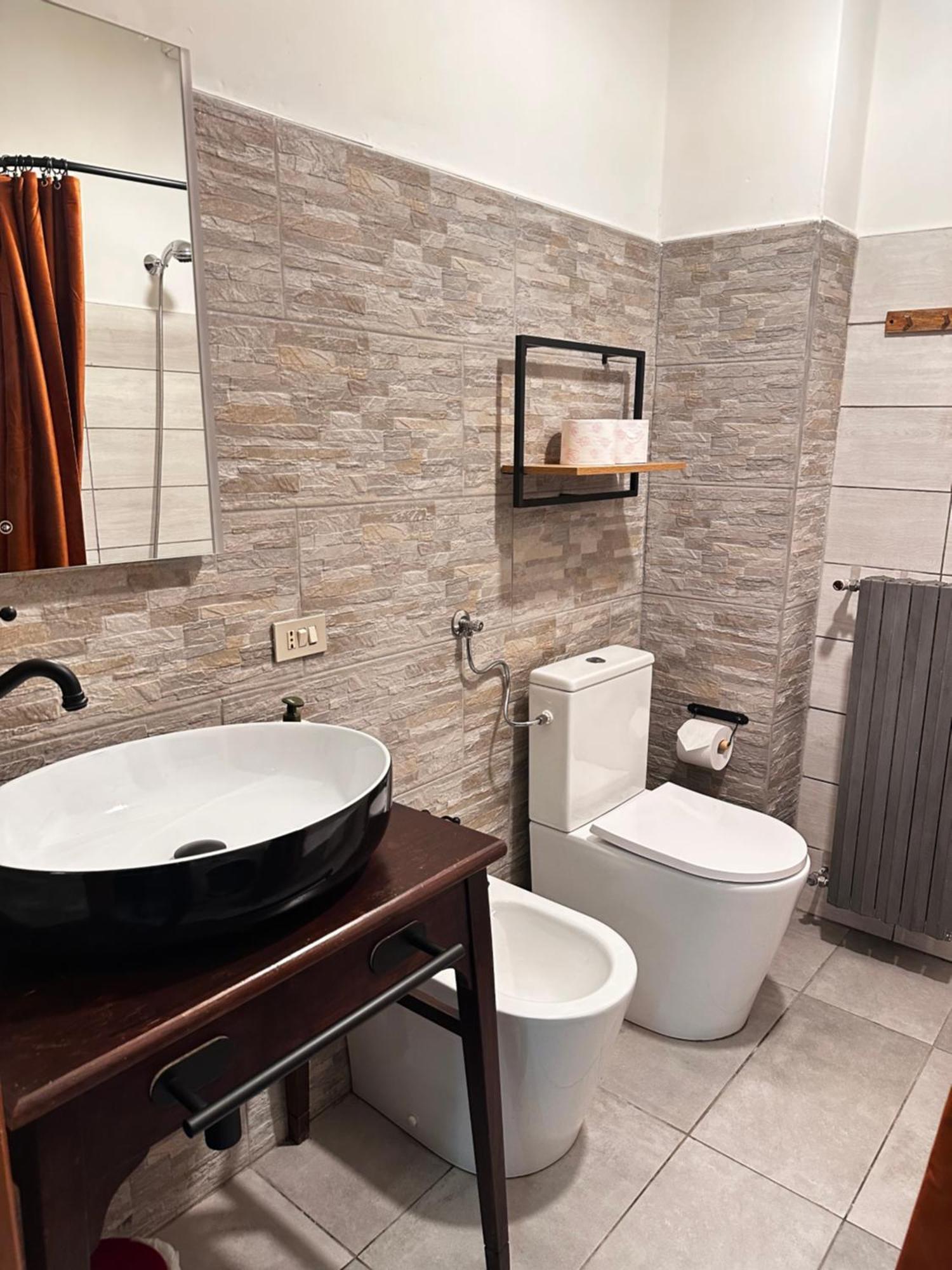 Casa Sole Apartment สเตรซา ภายนอก รูปภาพ