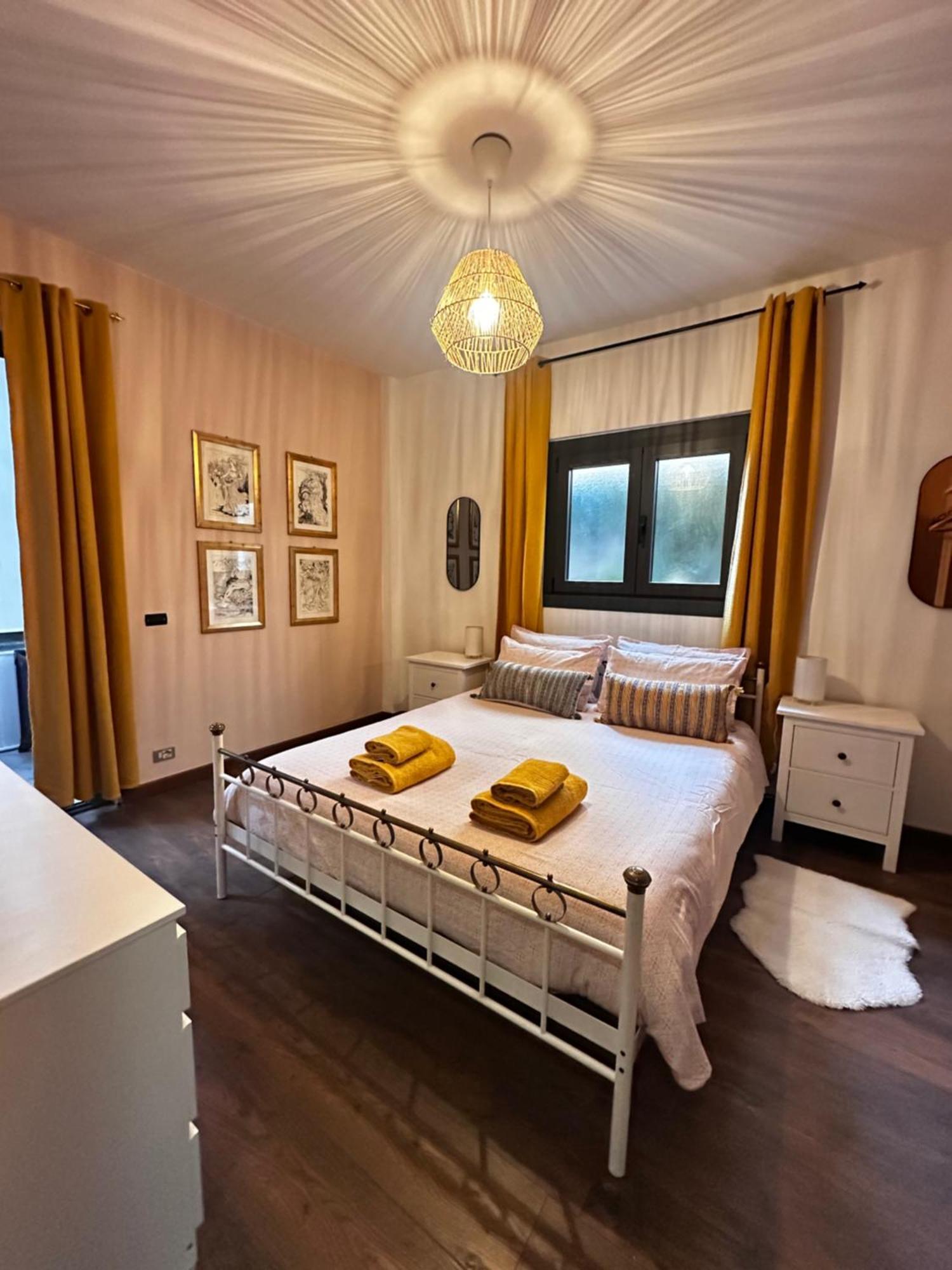 Casa Sole Apartment สเตรซา ภายนอก รูปภาพ